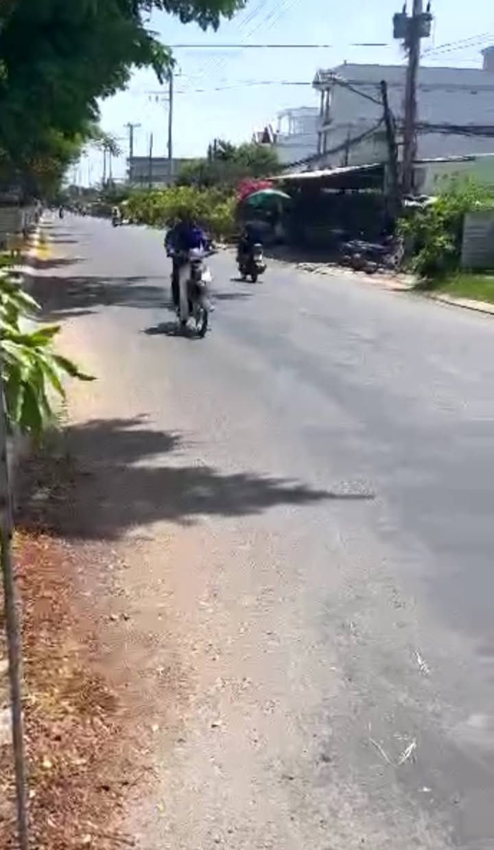 Nhà cấp 4 mặt tiền đường TL862, xã Tân Hòa, diện tích 74m² giá 450 triệu - Cơ hội kinh doanh tuyệt vời!