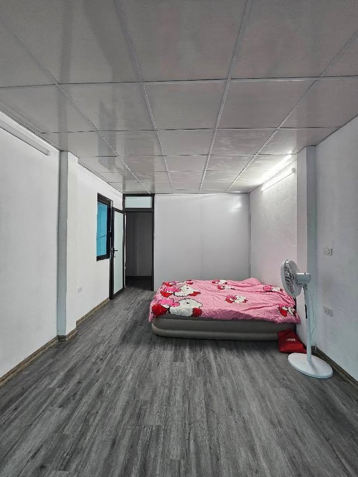 Nhà riêng Hoàng Mai 28m² giá 4.45 tỷ - Nhà mới xây, dọn vào ở ngay!