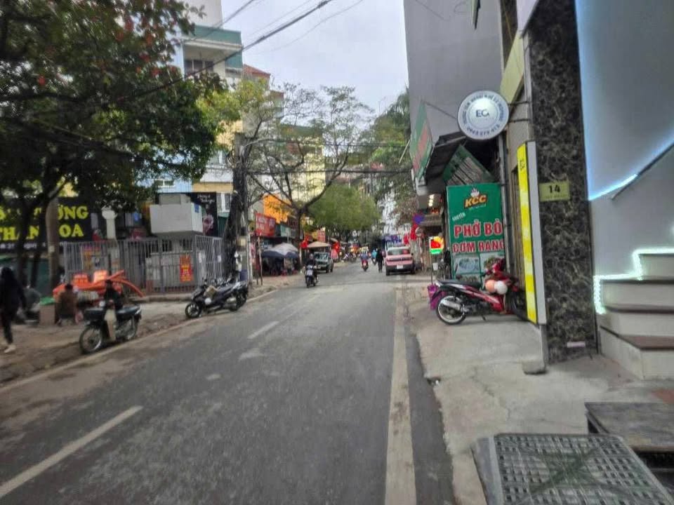 Nhà mặt phố Mỹ Đình 54m² giá thỏa thuận - Kinh doanh đỉnh cao!