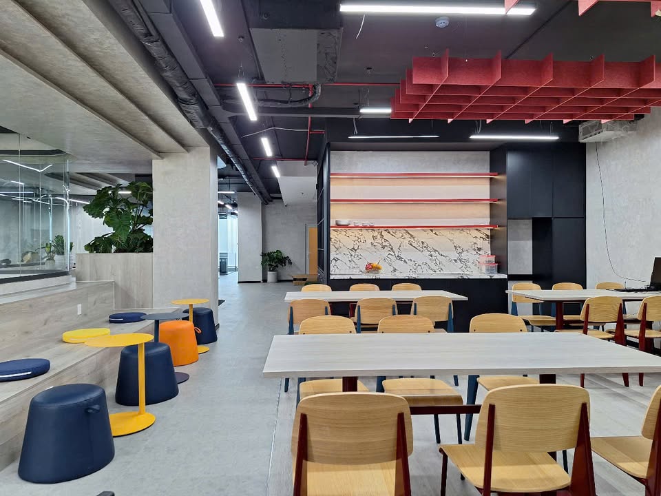 Văn phòng cho thuê Tòa nhà Bonaza Duy Tân 580m² giá chỉ 300k/m² - Không gian làm việc lý tưởng!