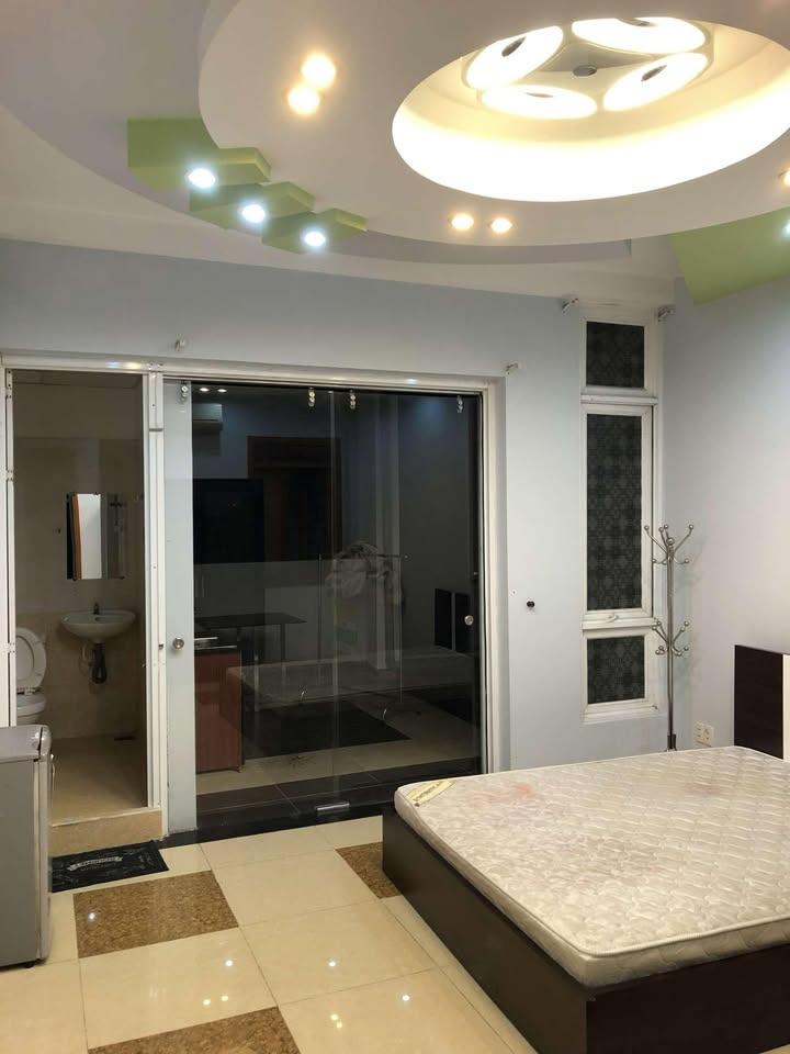 FrontHouse 351/1 Lê Văn Sỹ, Quận 3, 80m² giá 28.6 tỷ - Đầu tư sinh lời hấp dẫn!