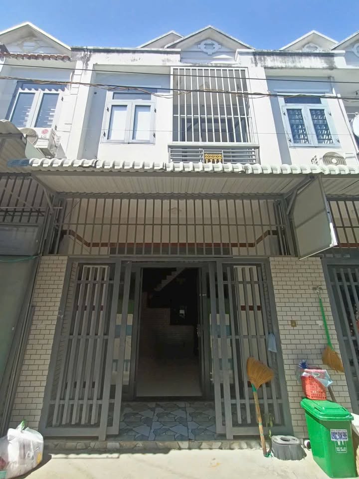 Nhà nguyên căn cho thuê Phường Thái Hòa 2PN giá 3.5 triệu - Vào ở ngay!