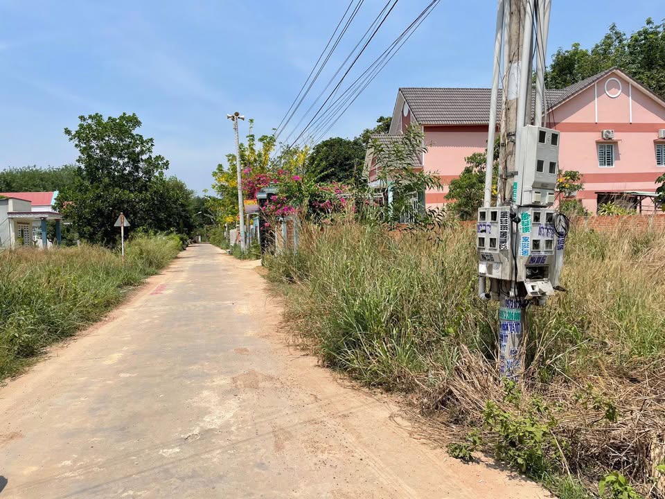 Đất nền đường Lai Uyên 28, Thị trấn Lai Uyên, 768m² giá chỉ 2.25 tỷ - Cơ hội đầu tư tuyệt vời!