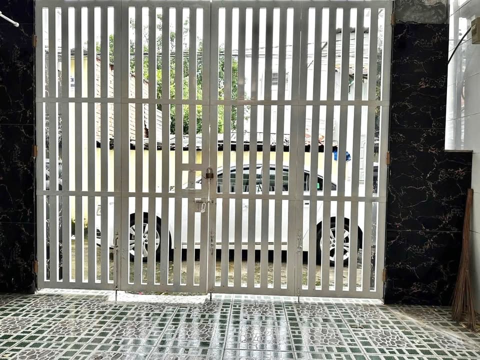 Nhà 2 tầng Thủ Đức 51m² giá 4.15 tỷ - Sẵn sàng vào ở ngay!