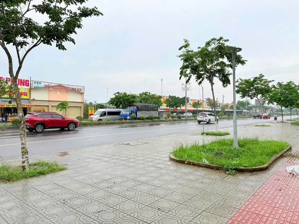 FrontHouse Quốc Lộ 60 Bến Tre 140m² giá 1.89 tỷ - Đầu tư sinh lời ngay!