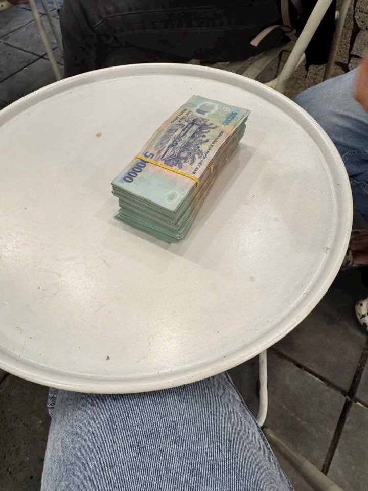 Nhà 2 tầng Nhiêu Tứ, Quận Phú Nhuận, 54m² giá 5.8 tỷ - Đầu tư sinh lời tuyệt vời!