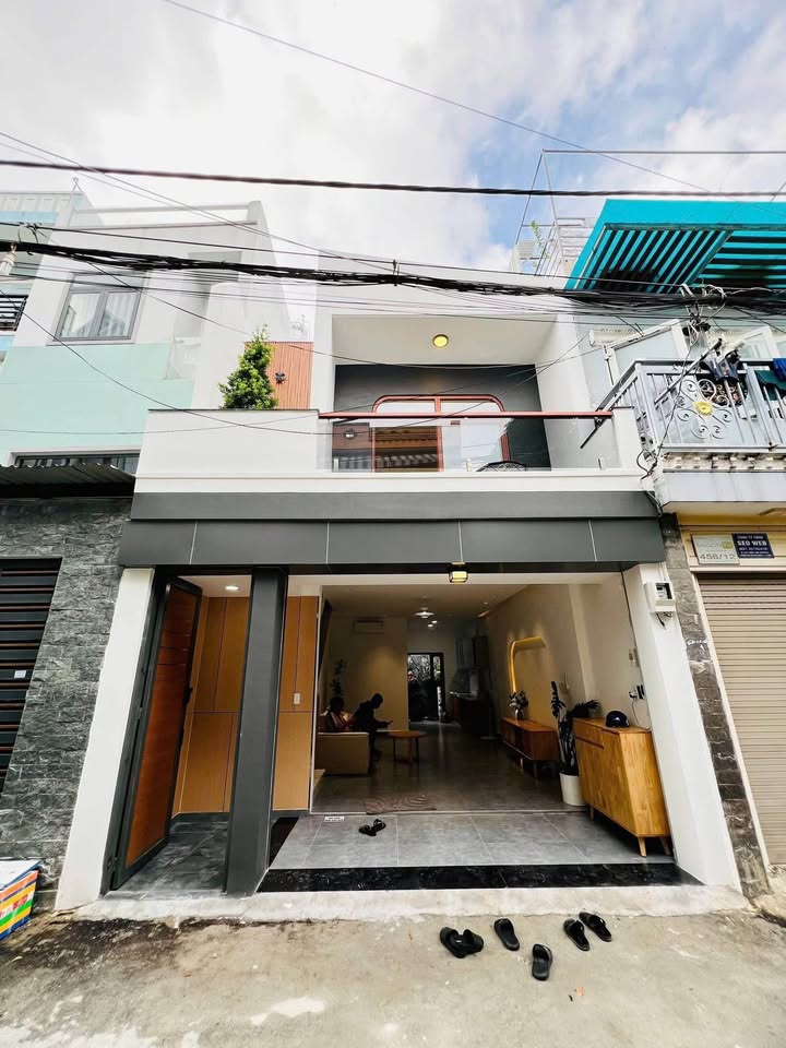 Nhà phố Tân Thới Hiệp, Quận 12, 63m² giá 5.28 tỷ - Nhà mới hiện đại, sẵn ở ngay!