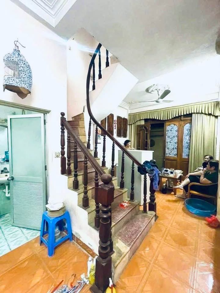 Nhà riêng Nguyễn Khánh Toàn, Cầu Giấy 33m² giá 6 tỷ - Ngõ thông, gần công viên Nghĩa Đô!