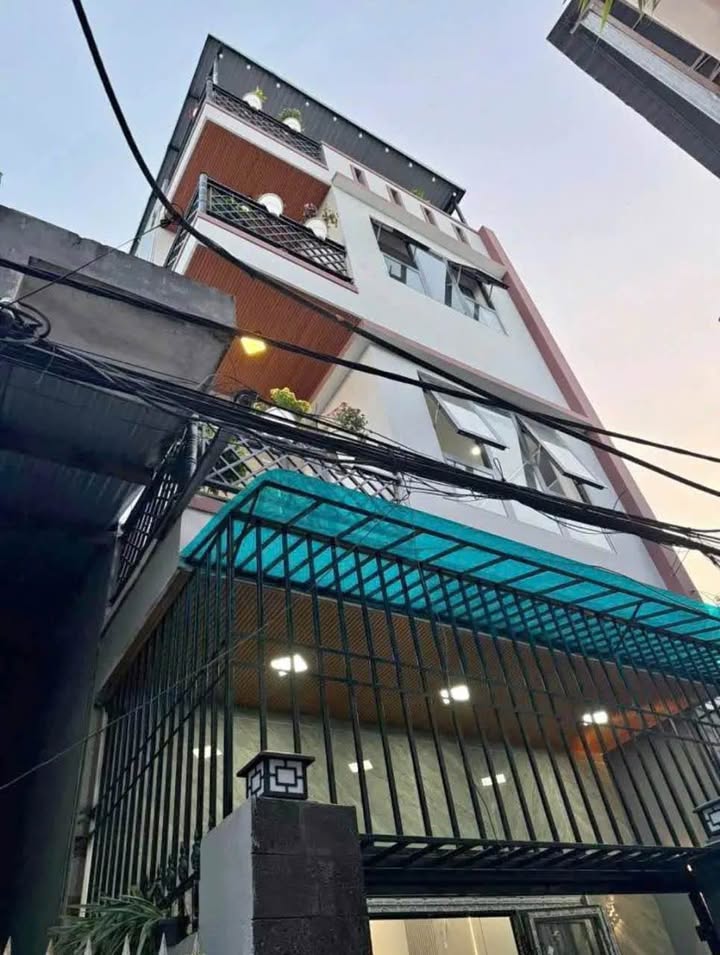 Căn hộ 4 tầng Đống Đa, 80m² giá chỉ 6 tỷ - Đầu tư sinh lời hấp dẫn!