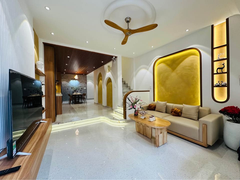 Nhà đẹp Hùng Vương, Đà Nẵng 66m² giá 6.65 tỷ - Chính chủ bán gấp!