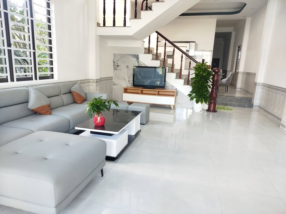 Nhà mới Hòa Châu 150m² giá 3 tỷ - Sẵn sàng đón tết!