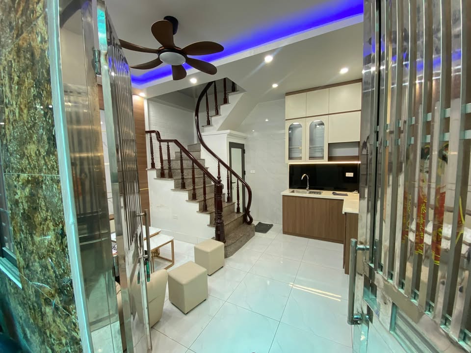 Nhà riêng tại Gốc Đề, Hai Bà Trưng, 30m², giá 6.66 tỷ - Đón Tết ngay trong ngôi nhà mới!