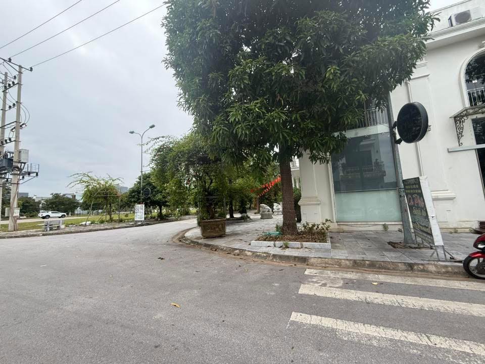 FrontHouse tại huyện Thạch Thất 81m² giá 2.4 tỷ - Bán gấp, chính chủ!