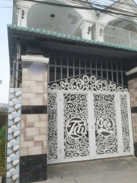 Nhà phố 1 trệt 1 lầu Thị trấn Đức Hòa 112m² giá 2.7 tỷ - Đầu tư sinh lời