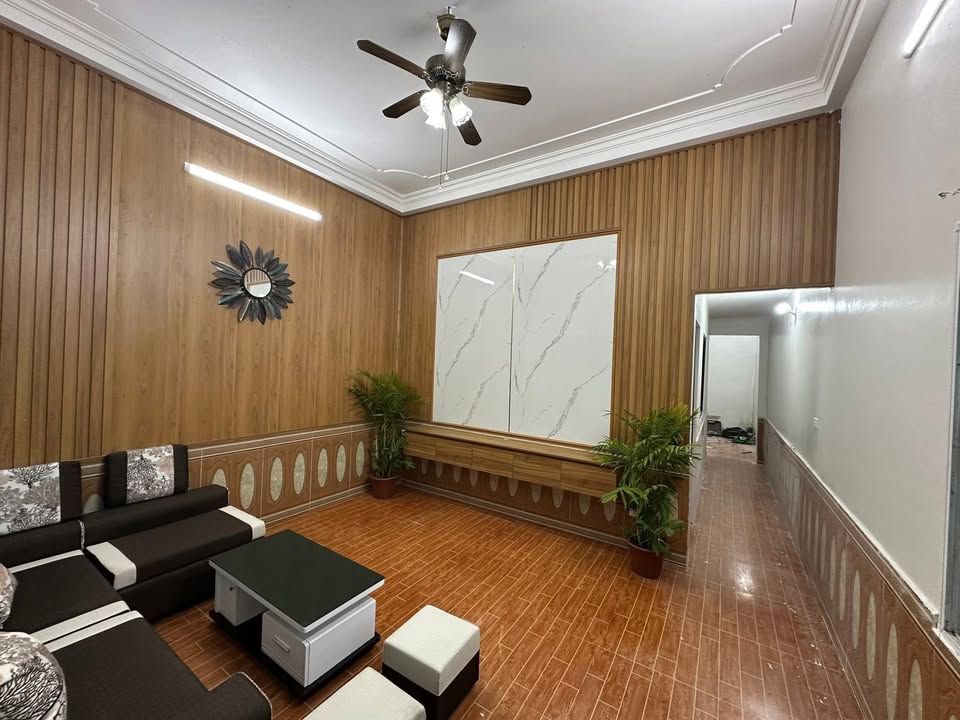 Nhà cấp 4 Lương Văn Tri 130m² giá 1.4 tỷ - Sẵn sàng dọn vào ở ngay!