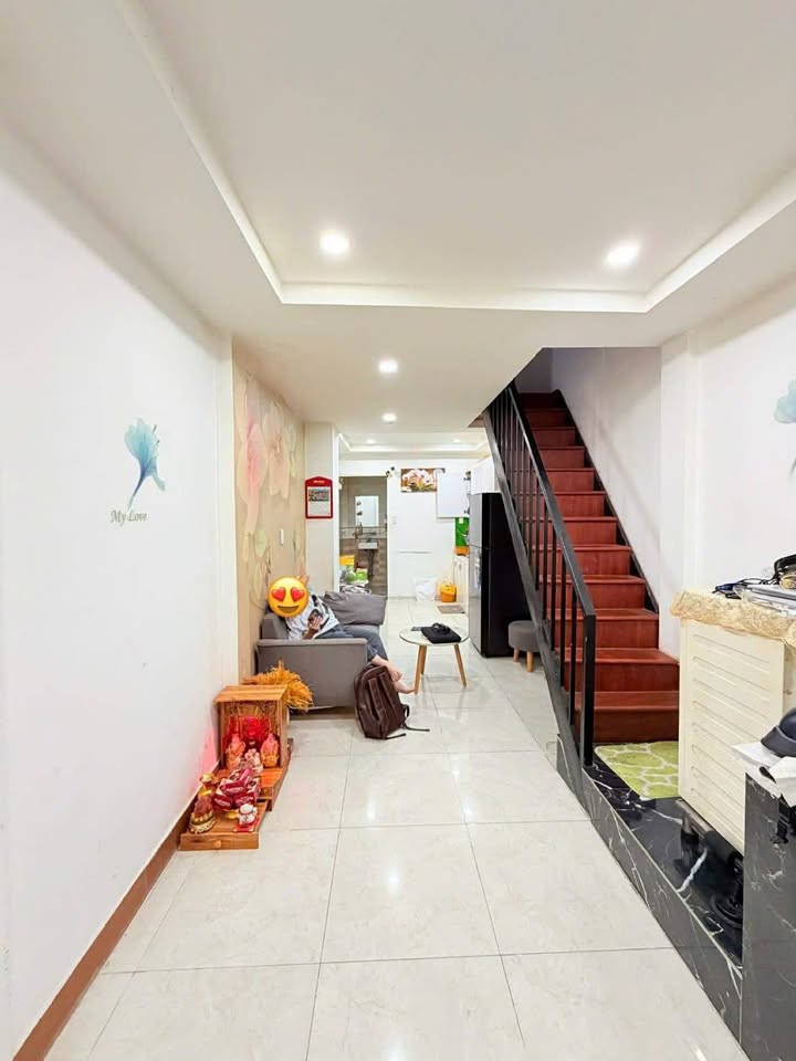 Nhà hẻm Tô Hiến Thành, Quận 10 - 28m² giá 5.65 tỷ - Sổ hồng chính chủ
