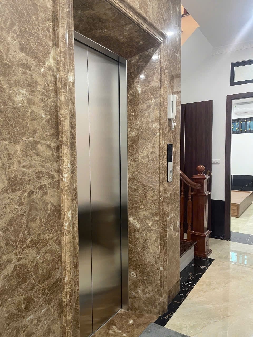 Nhà 6 tầng Cổ Nhuế 55m² giá thỏa thuận - Đầu tư sinh lời