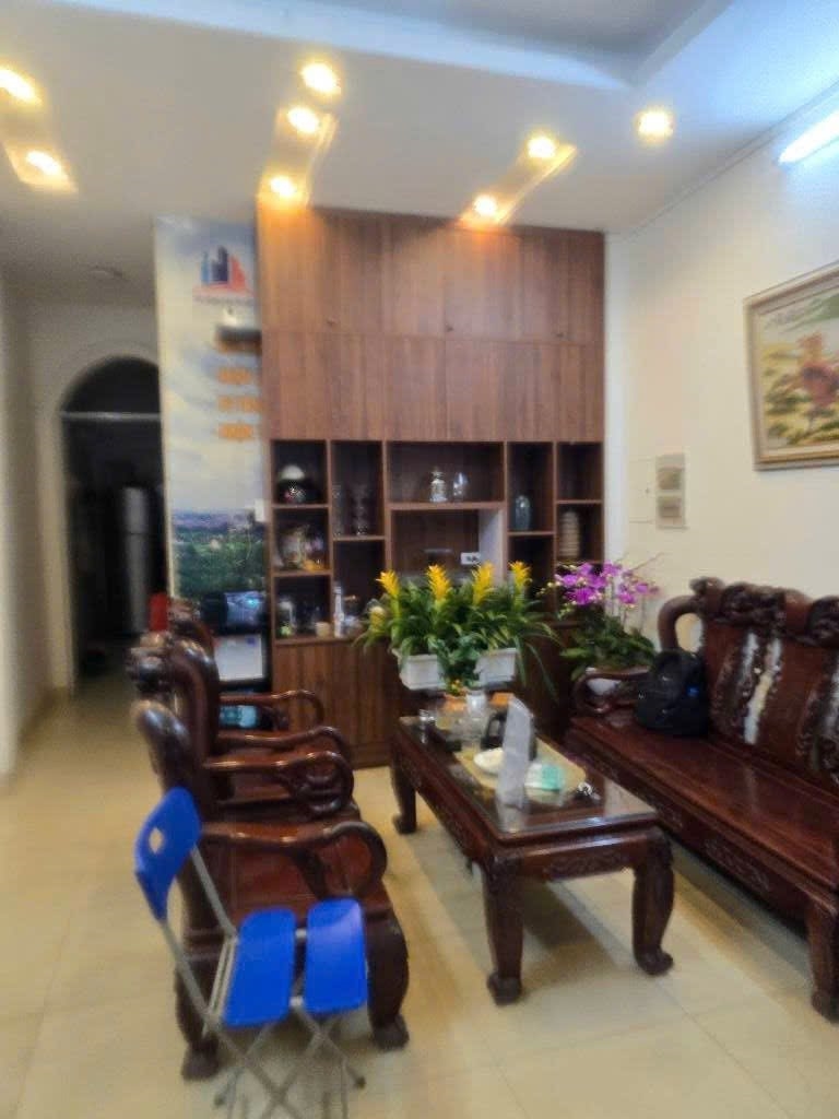 Nhà mặt phố Mỹ Đình 54m² giá 25.5 tỷ - Kinh doanh sầm uất, vị trí đắc địa!