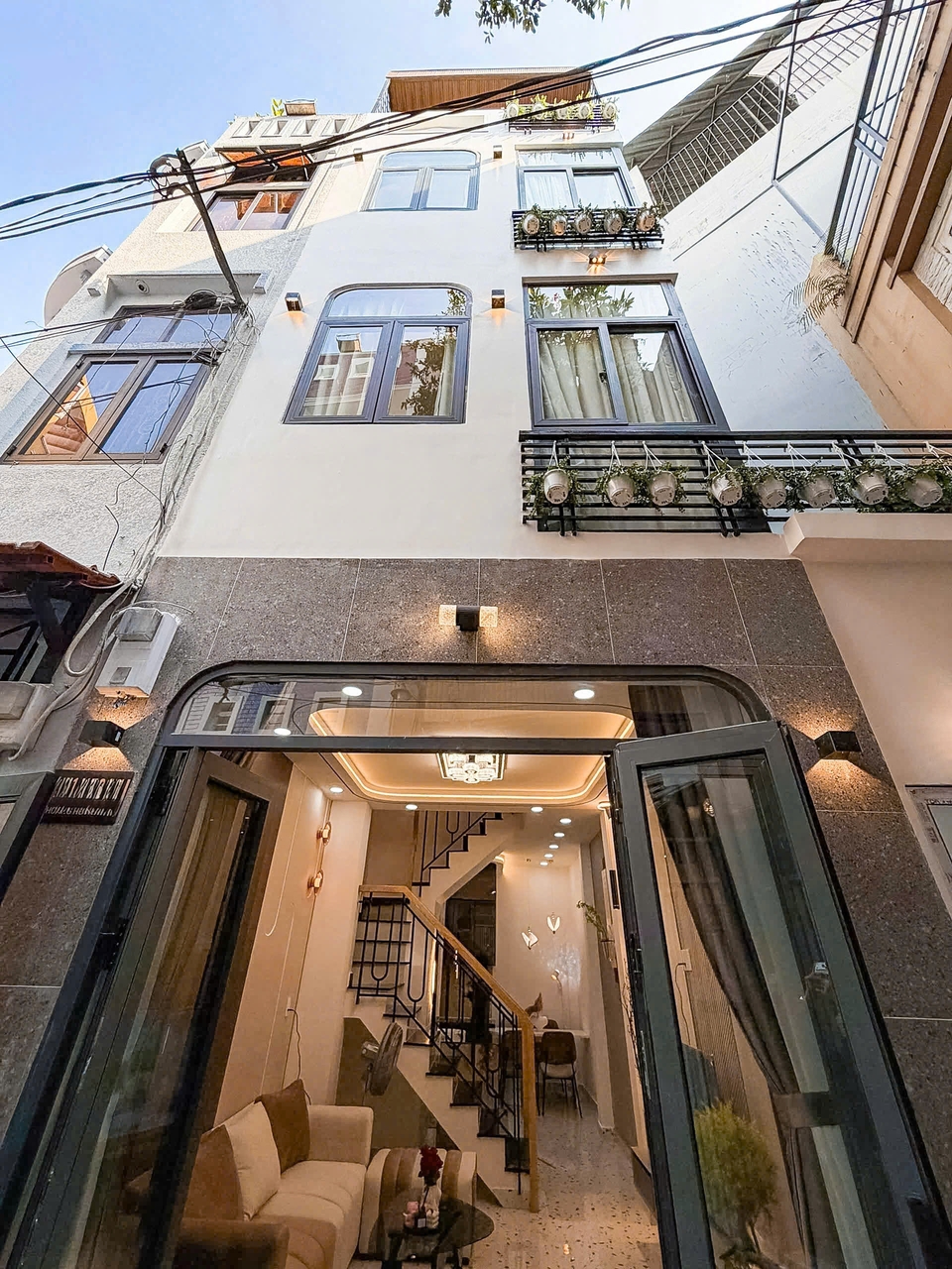 Nhà phố Hoàng Hoa Thám, Phú Nhuận 34m² giá 7.25 tỷ - Sẵn sàng vào ở ngay!