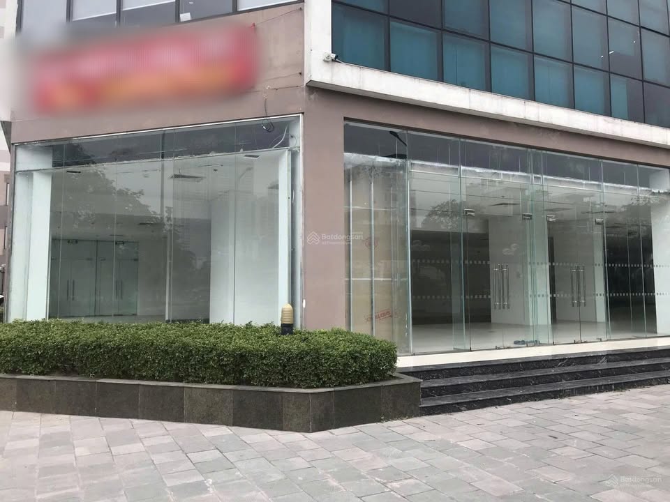 Cho thuê FrontHouse Hoàng Đạo Thúy 430m² - Lô góc 3 mặt tiền, nhận diện tốt!