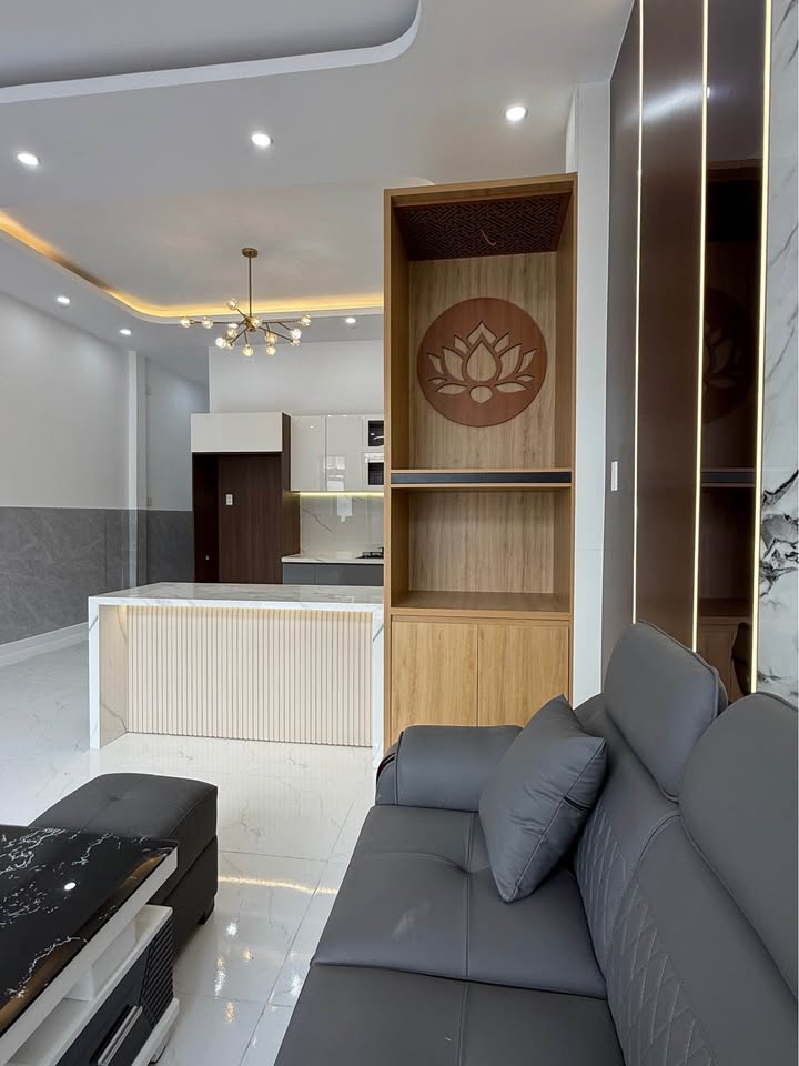 Nhà mới Ngô Tất Tố, P Vĩnh Quang 117m² giá thỏa thuận - Thiết kế hiện đại và thoáng mát!