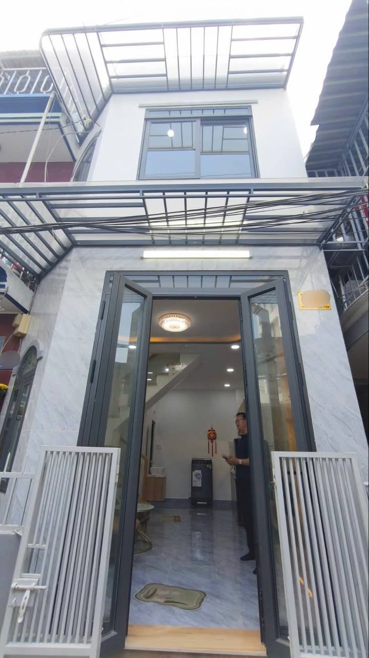 Nhà 2 tầng Tân Hòa Đông 25m² giá 3.75 tỷ - Sẵn sàng vào ở ngay!