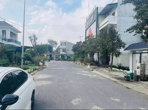 Đất nền khu 3 xã Thọ Xuân 100m² - Vị trí gần trung tâm, tiện ích đa dạng!