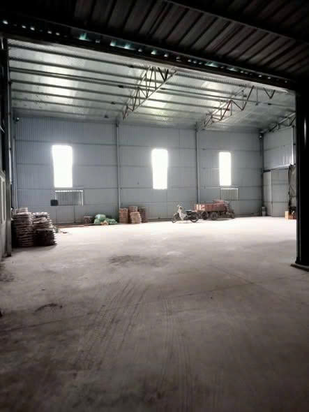 Kho xưởng cho thuê tại Khánh Hà, Thường Tín 400m² - Mặt tiền rộng, giao thông thuận tiện!