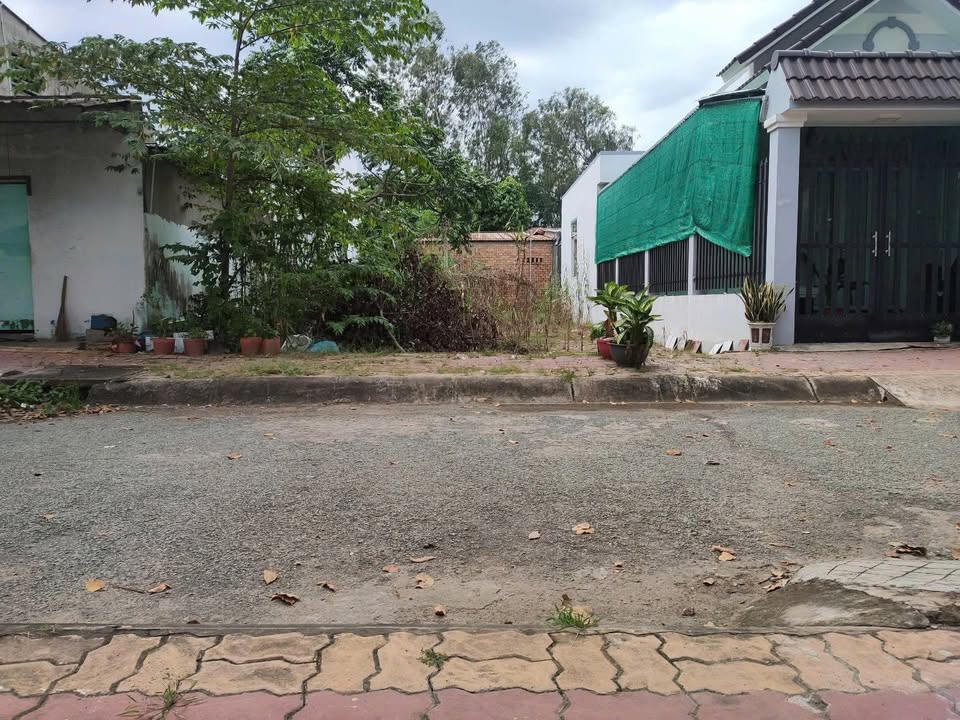 Đất nền P. Trường An, TP. Vĩnh Long 120m² - Khu dân cư an ninh yên tĩnh!