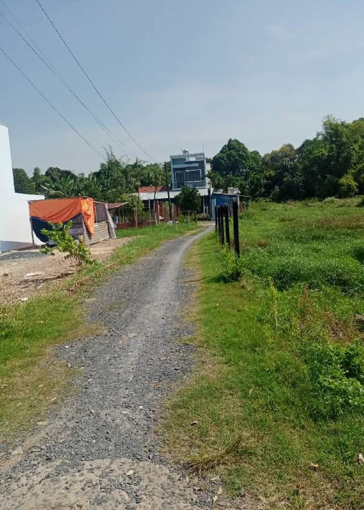 Đất 2 mặt tiền Phùng Thị Chuyện 221m² giá chỉ 7 tỷ - Cơ hội đầu tư hiếm có!