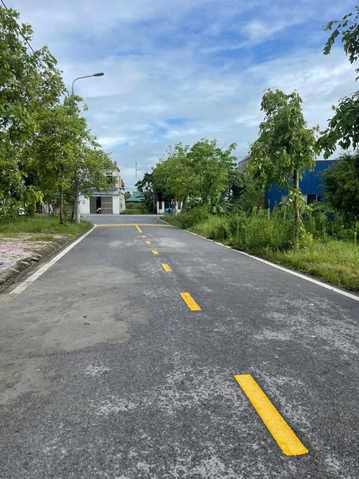 Đất nền TĐC Đại An, Nam Định 100m² giá 2 tỷ - Đầu tư sinh lời hấp dẫn!