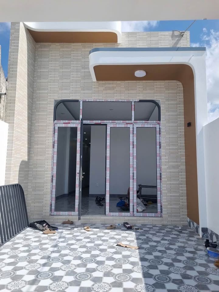 Nhà mới hoàn thiện 99m² tại KĐT Hoàng Tâm - Giá chỉ 1.4 tỷ, quà tặng hấp dẫn!