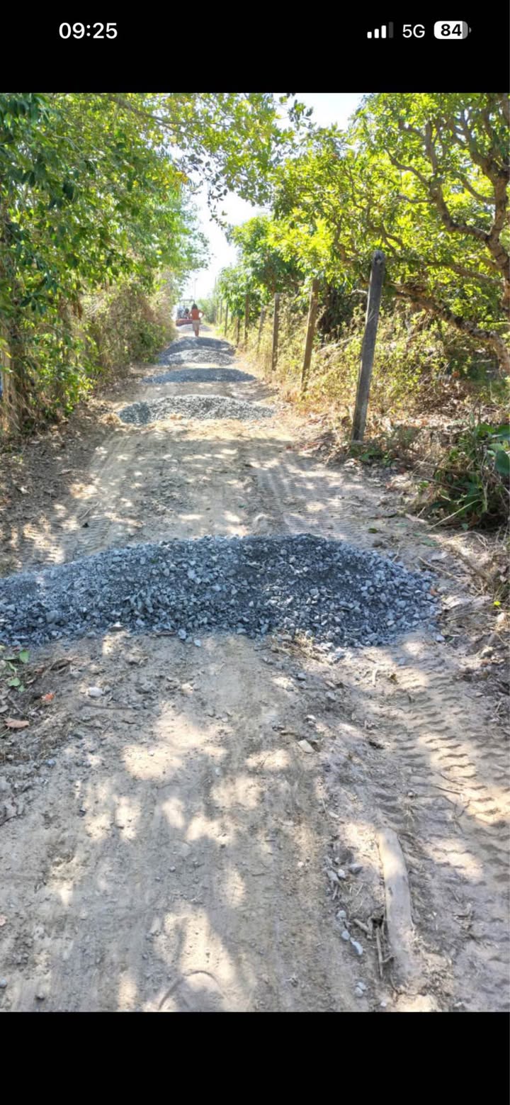 Đất 1 công (1.400m²) Phường Long Hoa - Giá 450 triệu, Gần đường ô tô