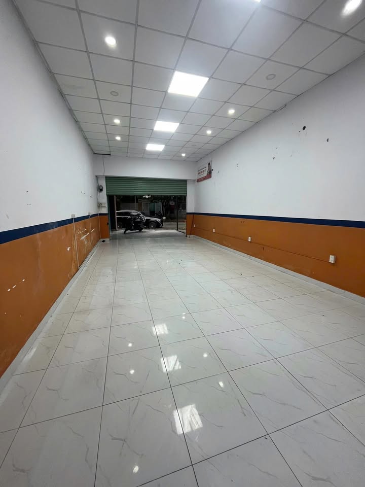 Văn phòng cho thuê tại An Phú, Thủ Đức 64m² giá 16 triệu - Không gian linh hoạt cho doanh nghiệp!