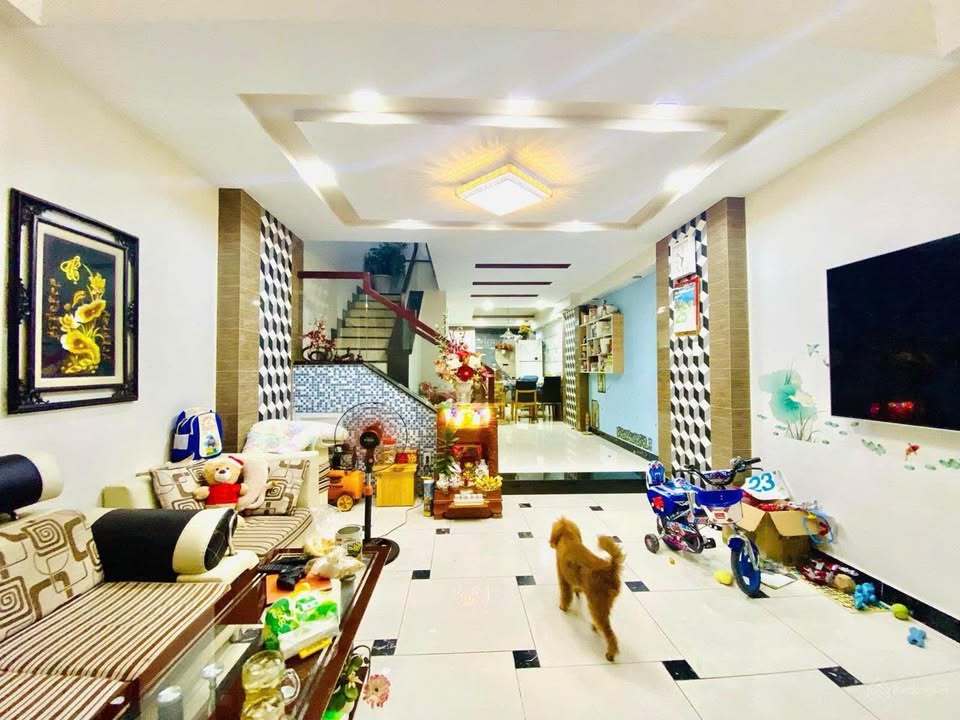 Nhà bán hẻm 8m đường Tô Hiệu, Tân Phú, 58m² - Giá 7.8 tỷ, bán gấp!