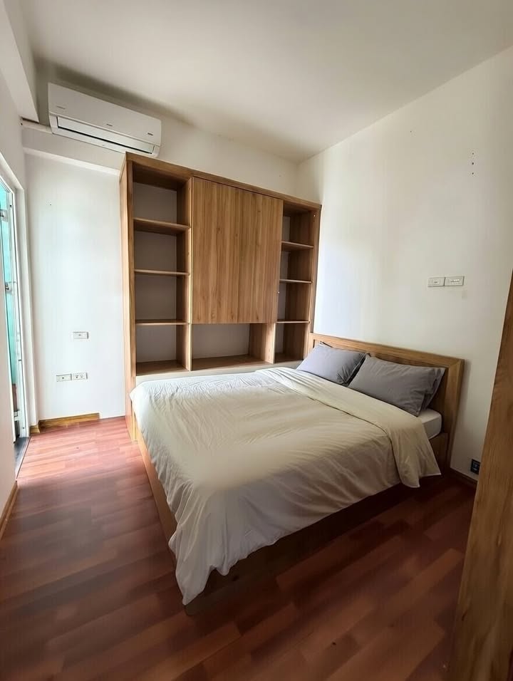 Căn hộ 2 ngủ 65m² tại OCT5 Resco Cổ Nhuế giá 4 tỷ - Sổ hồng chính chủ