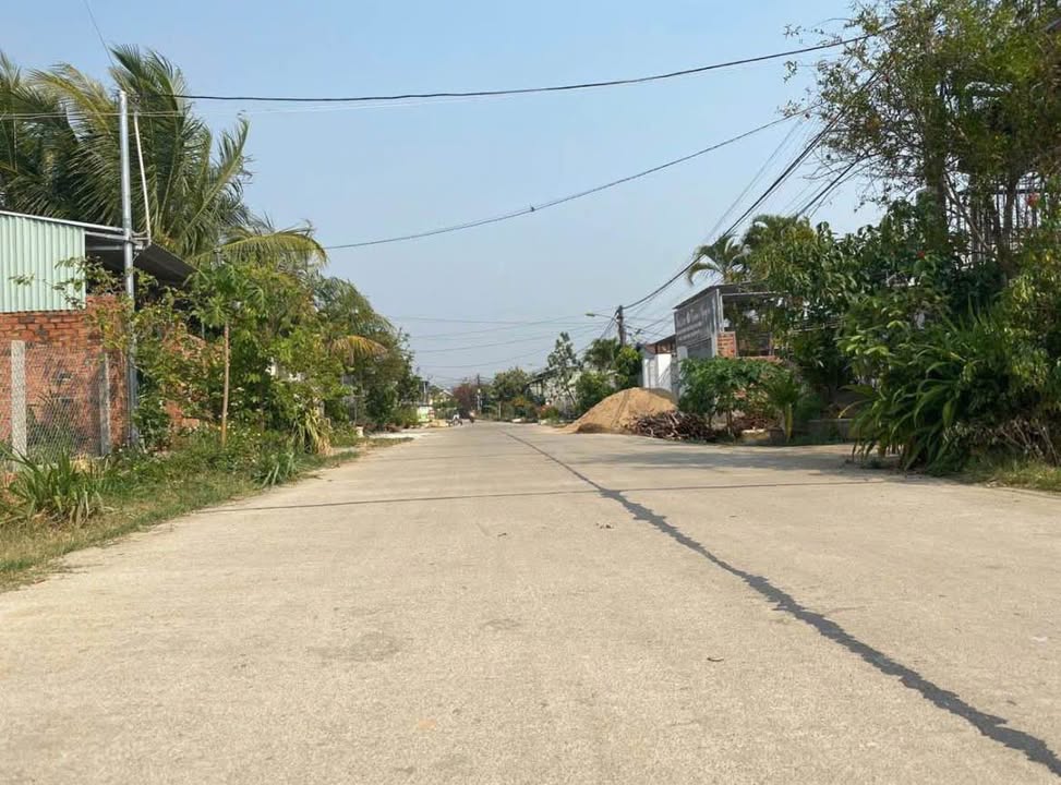 Đất nền mặt đường Nguyễn Thông, Kon Tum 263m² - Vị trí đắc địa gần chợ đầu mối!