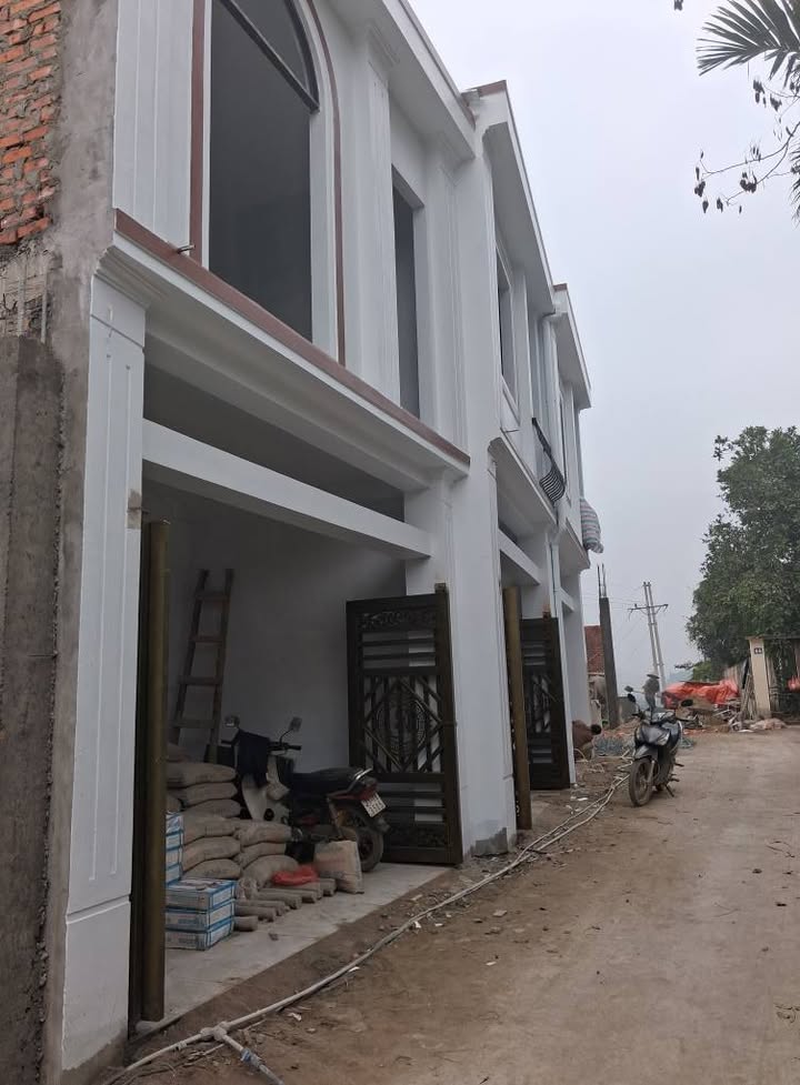 Nhà riêng 2 tầng tại Yên Bái 73.4m² giá 1.3 tỷ - Hoàn thiện 95%!