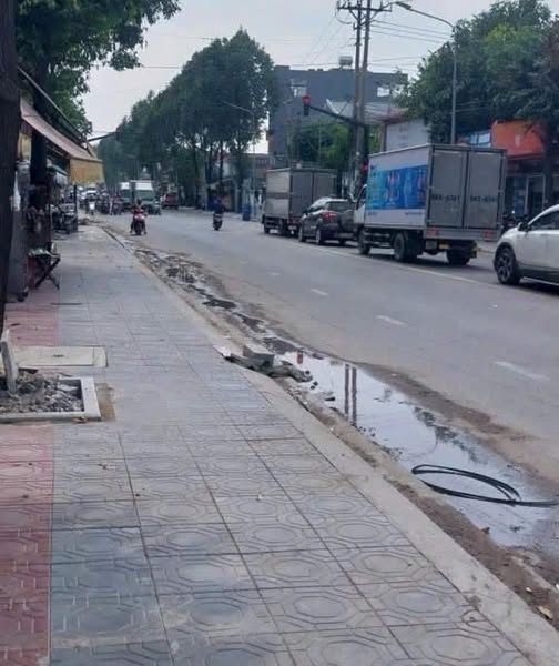 Nhà phố mặt tiền Hai Bà Trưng Bến Cát 355m² giá 15 tỷ - Đầu tư sinh lời