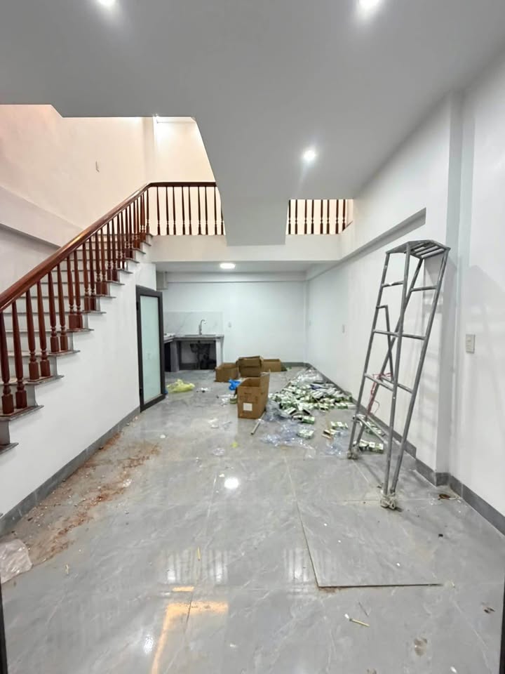 Nhà 4 tầng Phường Tiền Phong, 30m² giá 1.5 tỷ - Sẵn sàng vào ở!