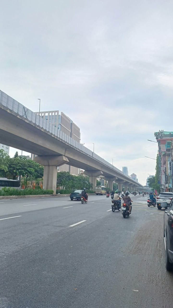 FrontHouse đường Nguyễn Trãi, Thanh Xuân, 91m² giá 69 tỷ - Đầu tư sinh lời ngay!