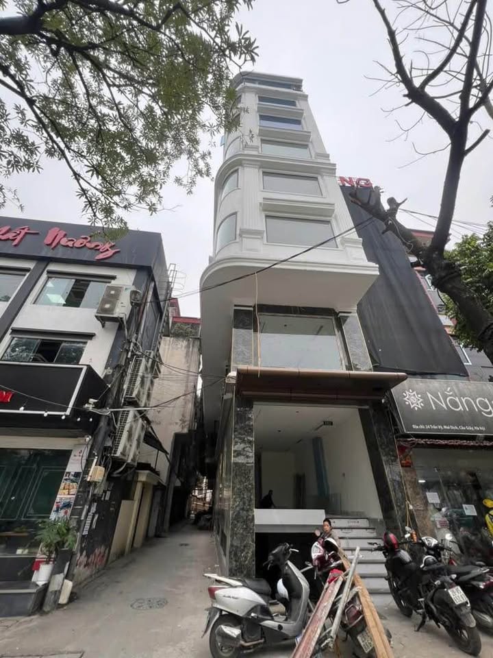 Tòa nhà mặt phố Trần Vỹ, Cầu Giấy 78m² giá 68 tỷ - Đầu tư sinh lời bền vững!
