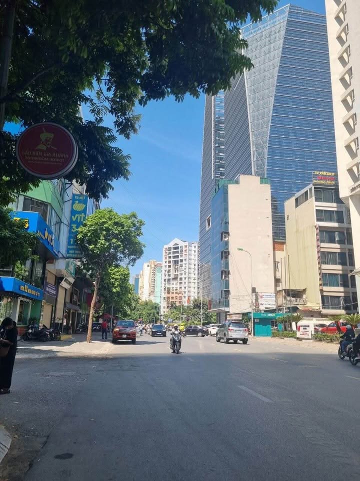 Mặt phố Nguyễn Tuân, quận Thanh Xuân, 72m² giá 65 tỷ - Đầu tư sinh lời lý tưởng!