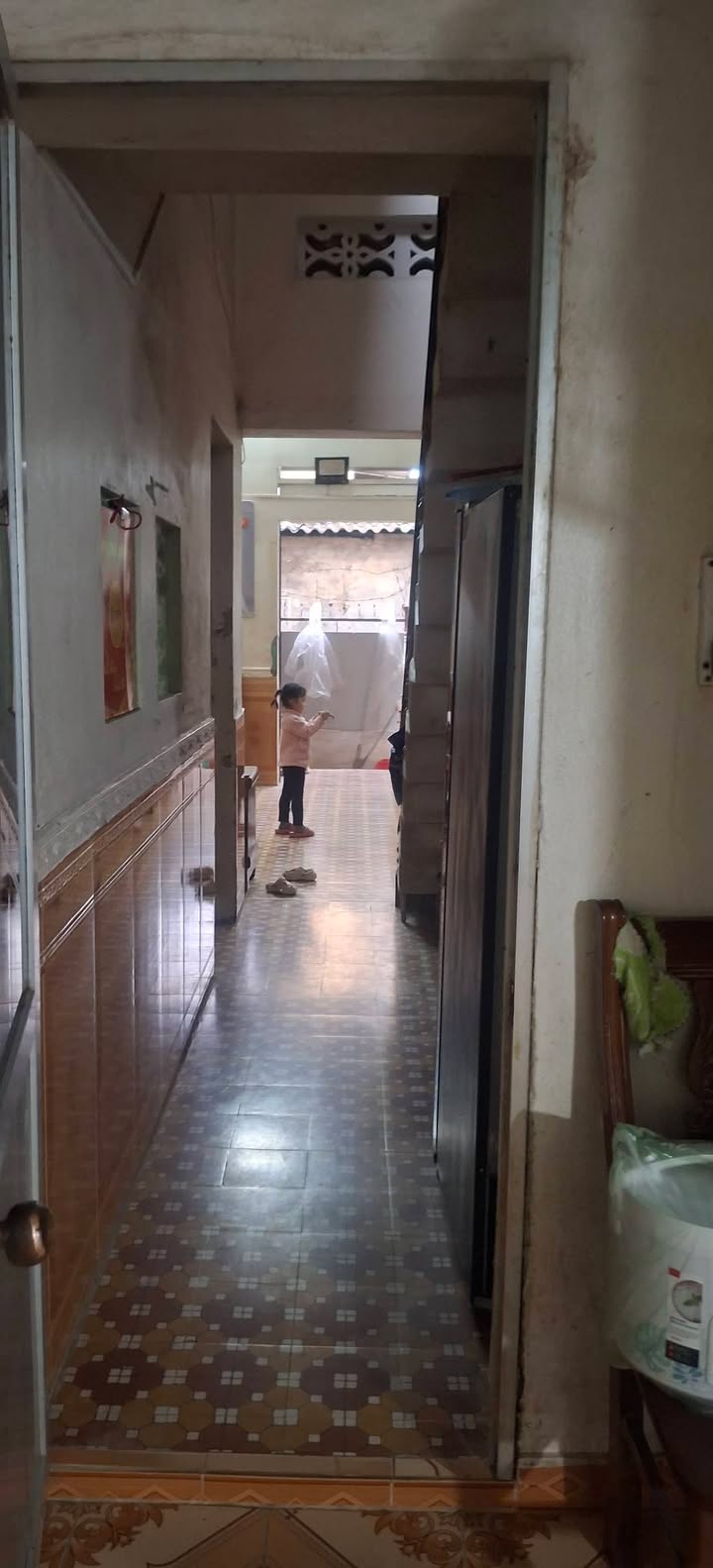 Nhà 2 tầng Phường Hồng Hà 104m² giá chỉ 1.1 tỷ - Sẵn sàng vào ở ngay!