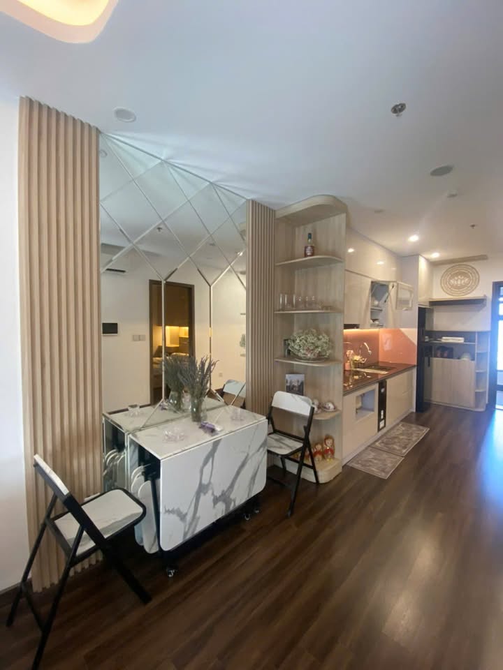 Căn hộ chung cư Tòa A - Lotus - Hoàng Huy Commerce 67.9m² giá 2.85 tỷ - Full nội thất cao cấp sẵn sàng vào ở!