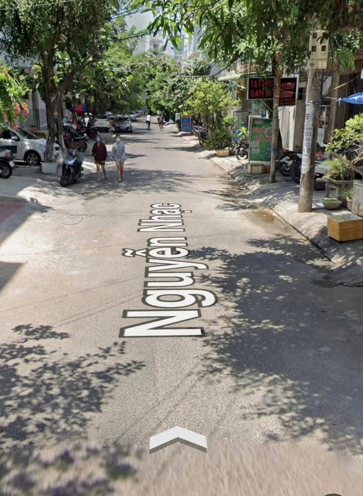 Nhà mặt tiền đường Nguyễn Nhạc, Quy Nhơn 74m² giá 6 tỷ - Vị trí đắc địa kinh doanh