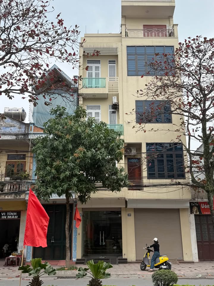 Nhà mặt đường Trần Lãm, Thái Bình 67m² giá 4 tỷ - Chính chủ bán gấp!