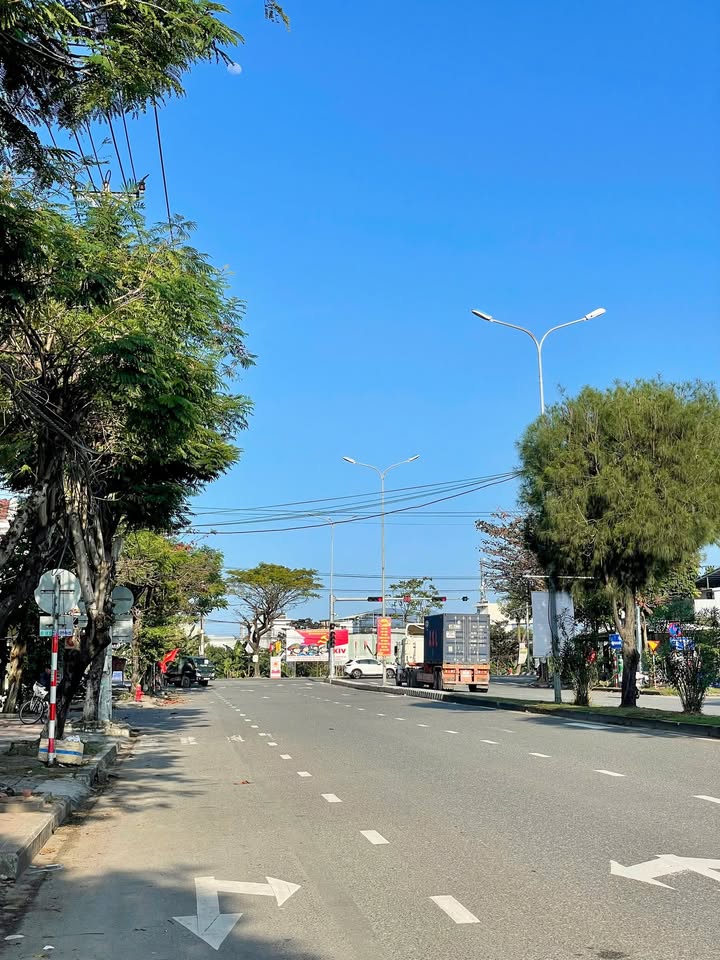 Mặt tiền FrontHouse Mê Linh, Liên Chiểu 177.5m² giá 10.5 tỷ - Cơ hội đầu tư hiếm có!