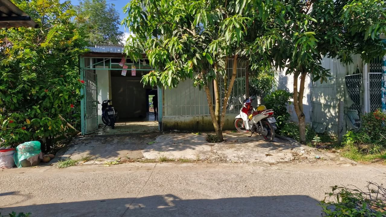 Nhà cấp 4 Xã Tân An 225m² giá 680 triệu - Mặt tiền sông thoáng mát