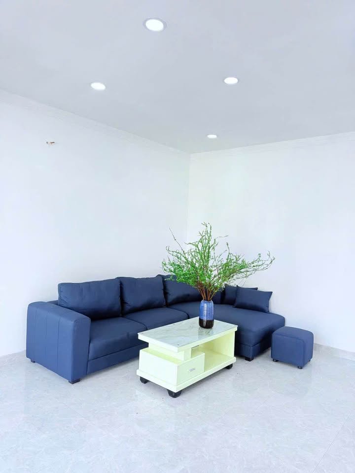 Nhà mặt tiền kinh doanh hẻm 78 Y Moal, 50m² giá 4.95 tỷ - Tiềm năng sinh lời cao!